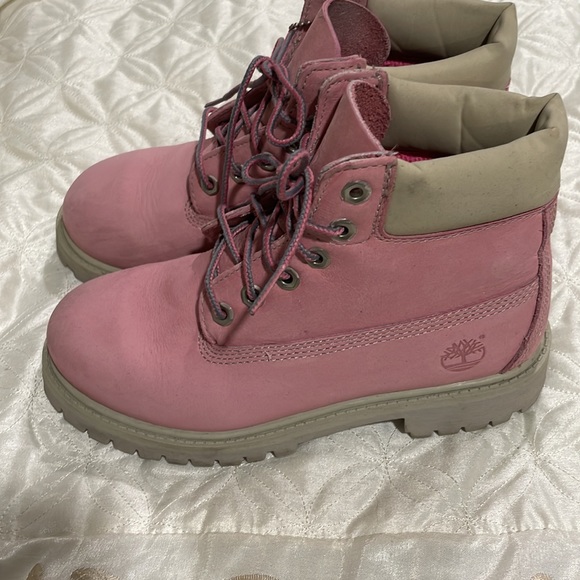 Pink Timberland boots size 2 - Picture 3 of 8